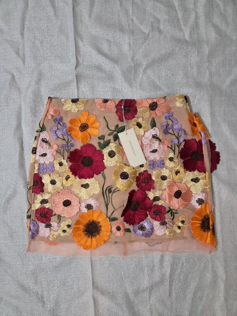 Embroidered floral mini skirt
